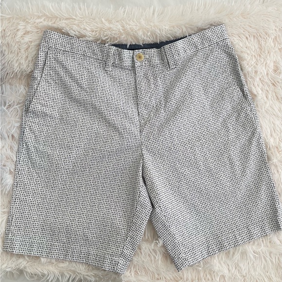 Tommy Hilfiger Gray Patterned Men Shorts size 34 - Picture 8 of 13